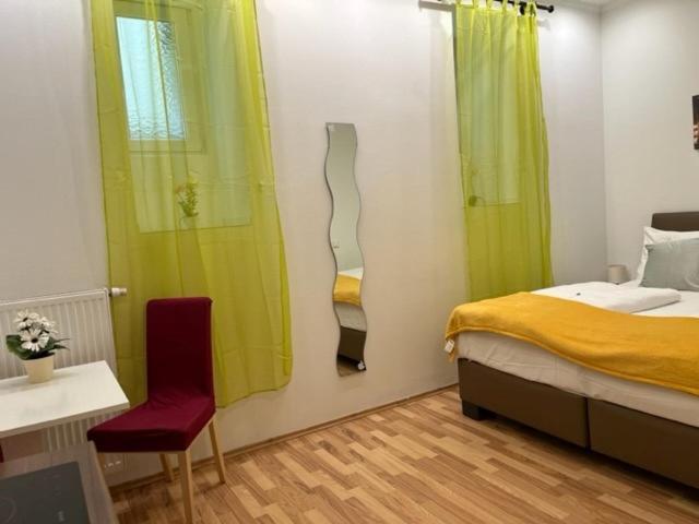 Grand Central Station Apartments I Contactless Check-In Vienna Exterior photo